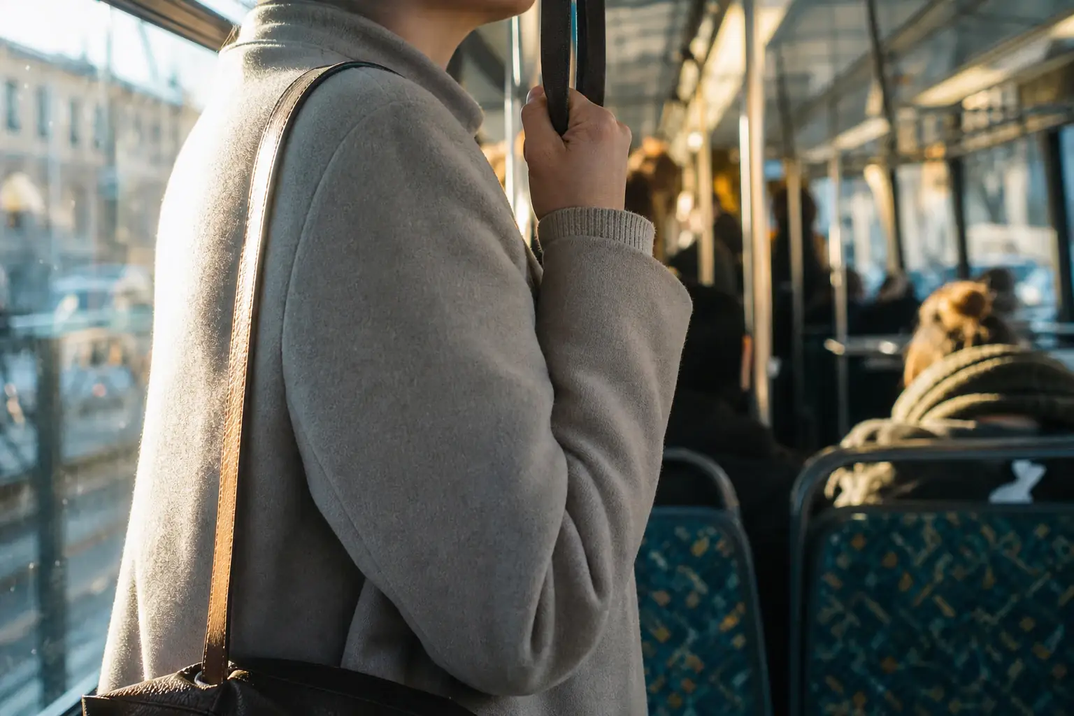 Почему тело напрягается, хотя опасности вроде нет?